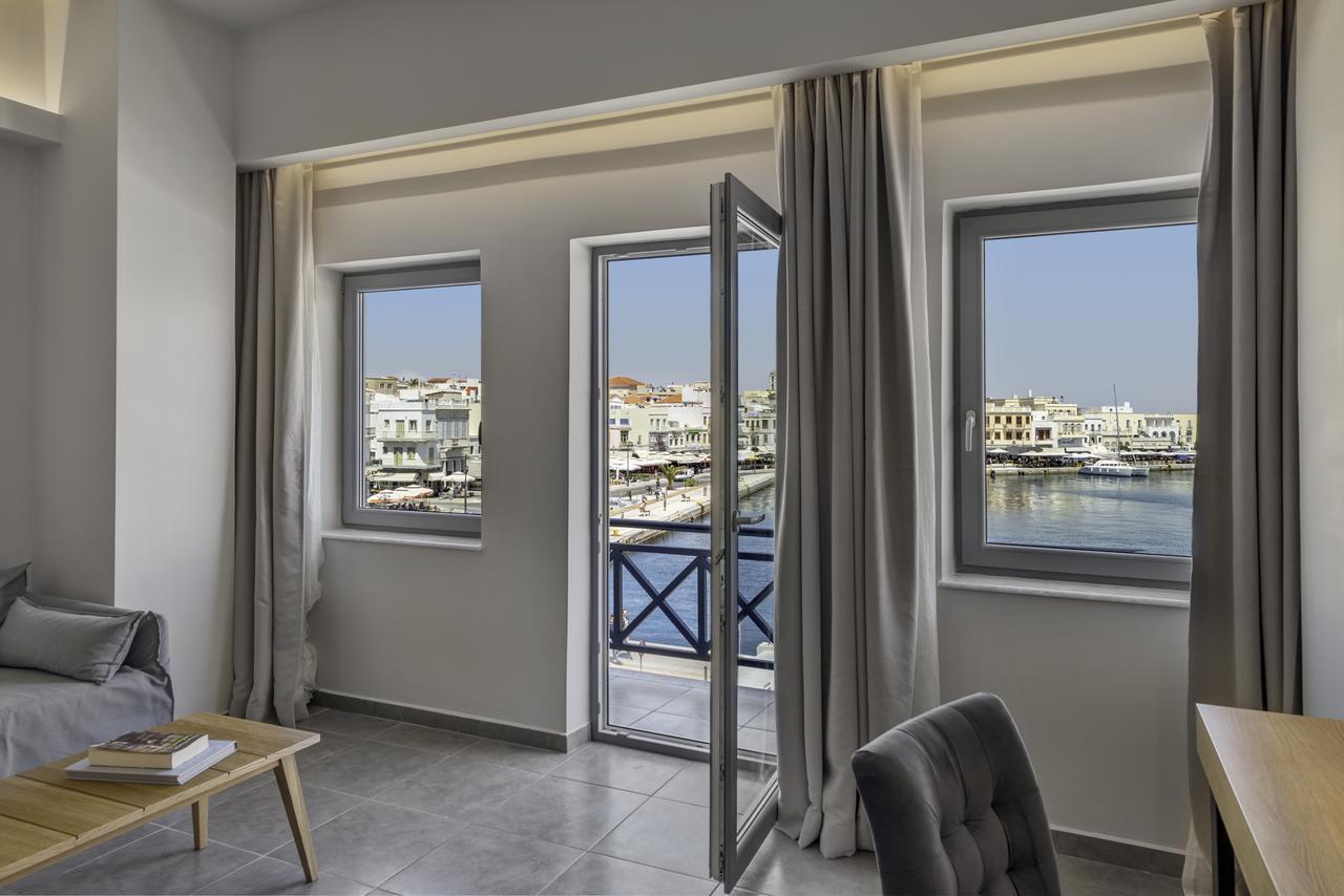 Naves Suites Ermoupoli Exterior photo
